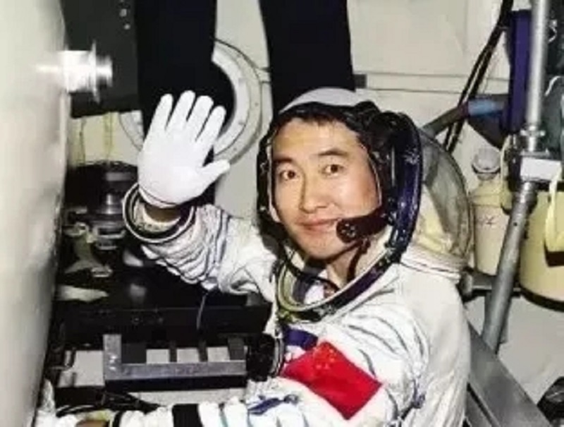 星空体育app下载